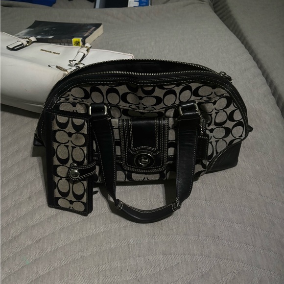 Coach Black and Gray Signature Satchel - Picture 1 of 1